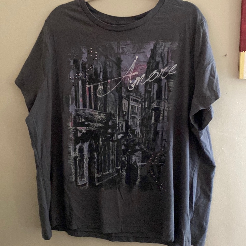 Cute tee